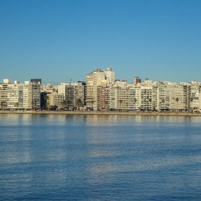 Viagem de Montevideo a Buenos Aires – Uruguai e Argentina
