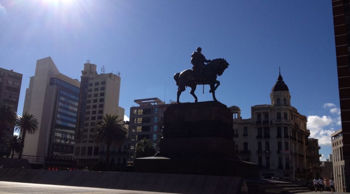 Praça Independência, Praça Independência Montevidéu Uruguai, Plaza Independencia em Montevidéu