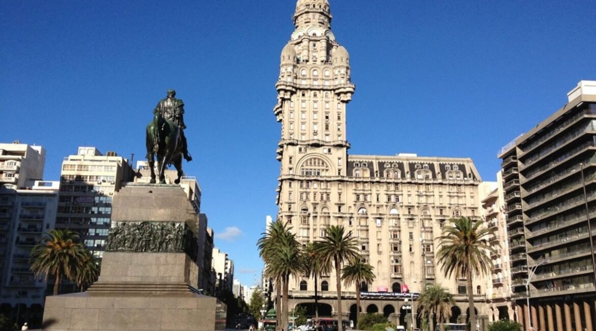 Praça Independência, Praça Independência Montevidéu Uruguai, Plaza Independencia em Montevidéu