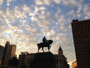 Estatua General Artigas Plaza Independencia Montevideo