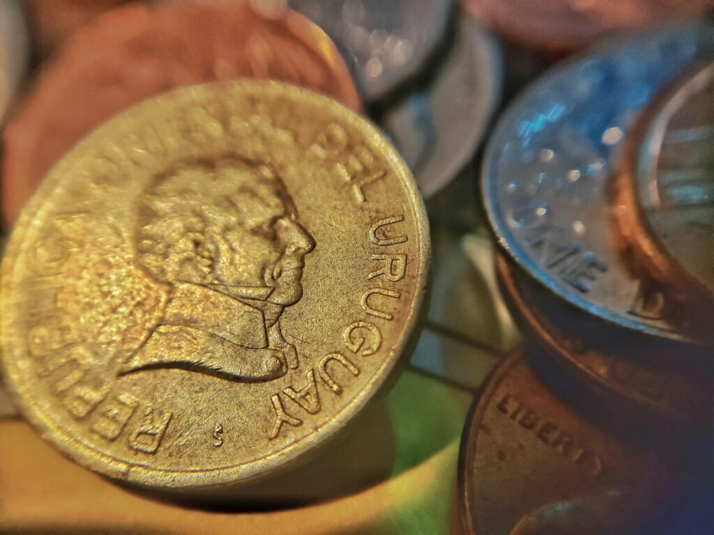 várias moedas em materiais diversos Museu do Gaúcho e da Moeda