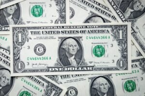 No Uruguai Você Não Paga em Dólar: As Vantagens Financeiras de Viajar para o Uruguai